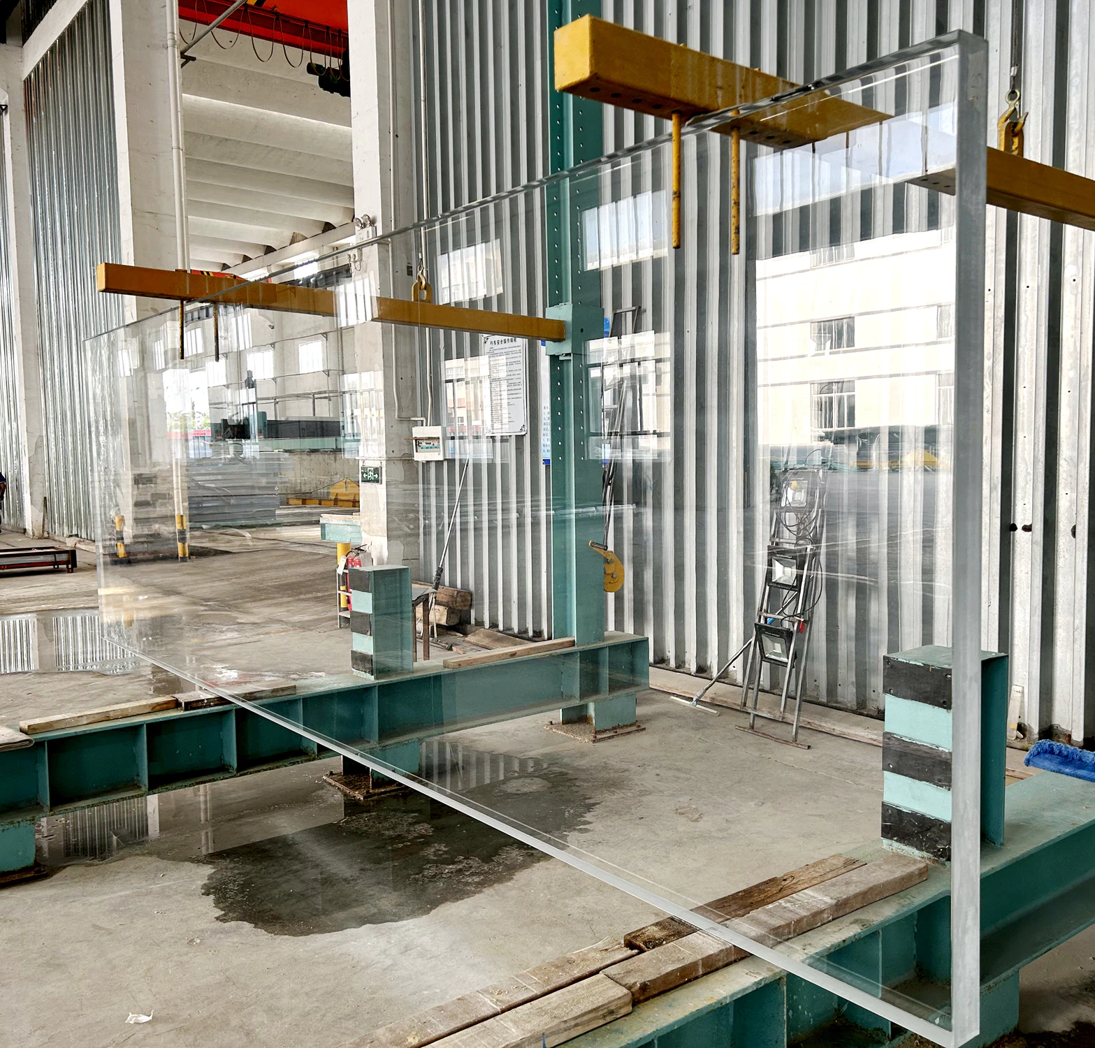 Premium Acrylic for Pool and Aquarium